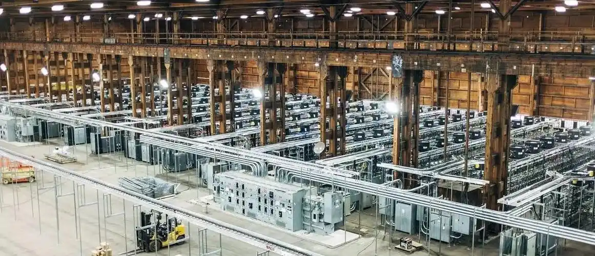 Hydro-powered mining farm in Brazil